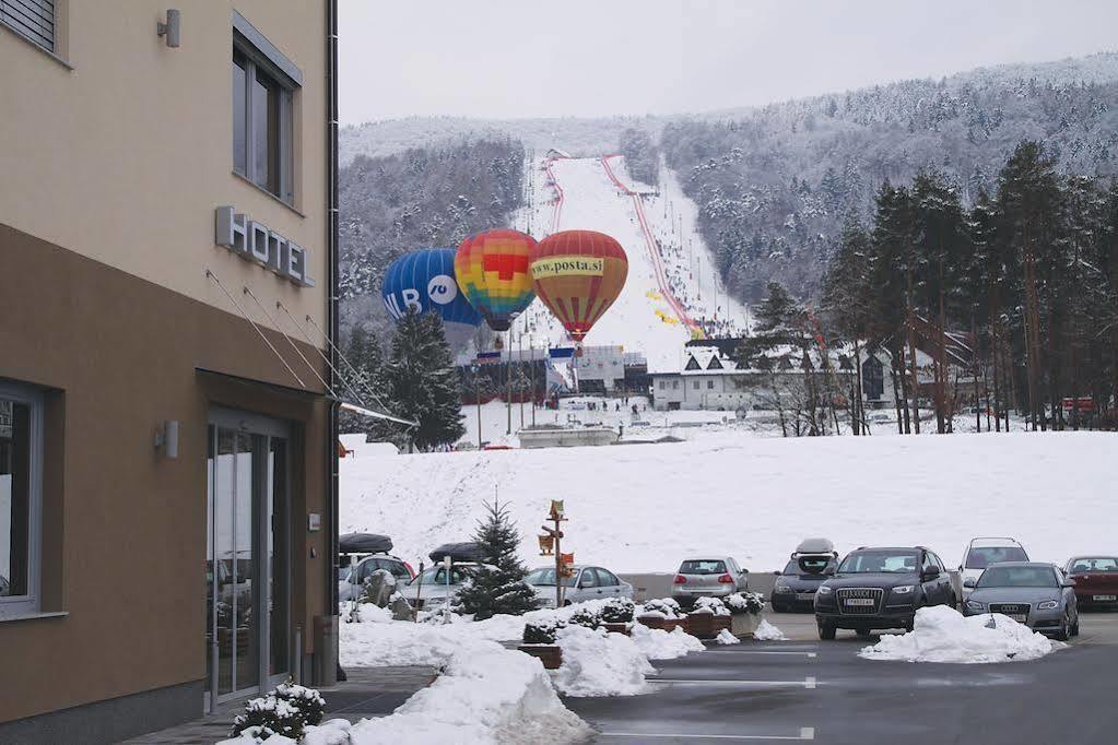 Hotel Dras Maribor Zewnętrze zdjęcie